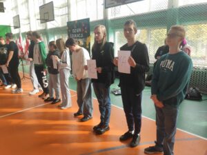 Uczniowie uczestniczą w konkursie