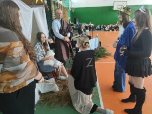 Widok sceny z jasełek